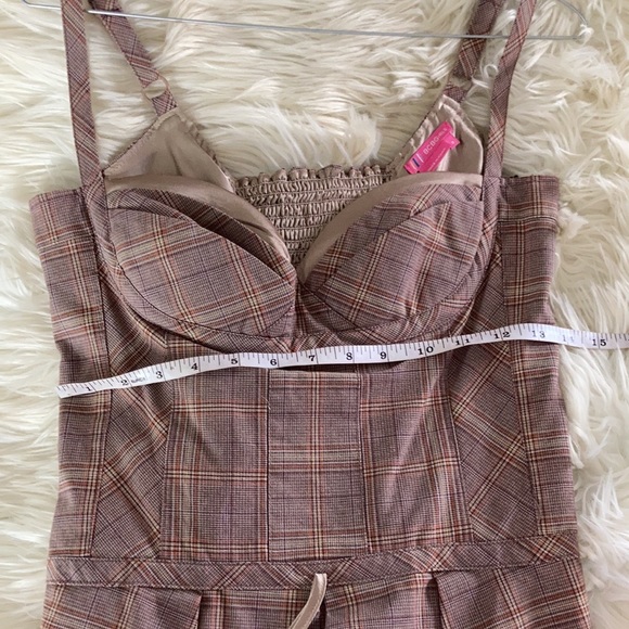 BCBG Girls rouched back midi padded bra brown tan career plad plaid dress size 8 - Picture 16 of 17